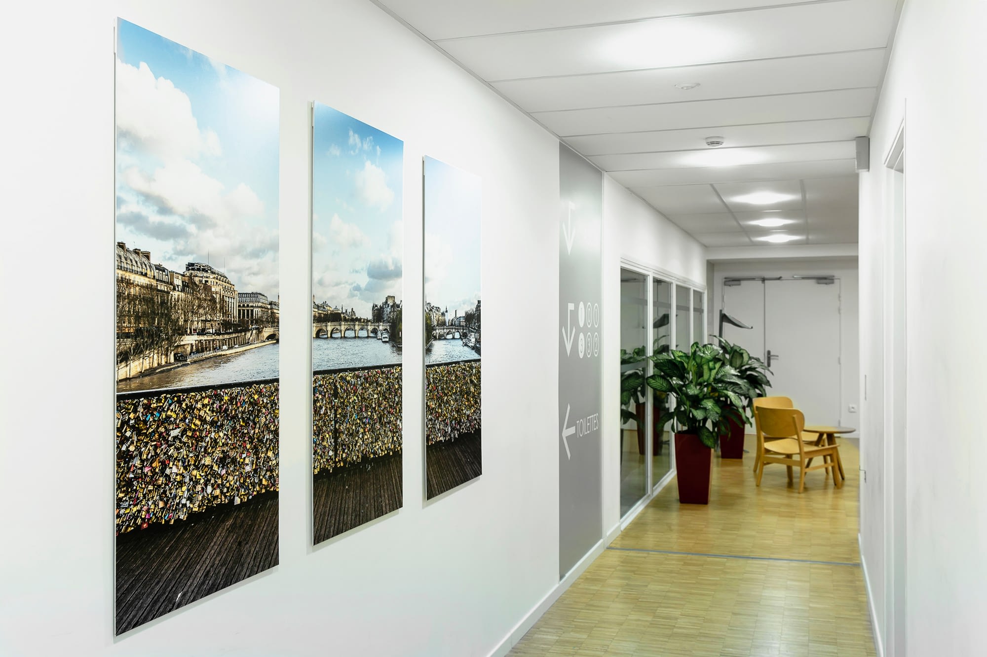 Vente et installation de photographies d'art Pixopolitan pour la résidence hôtelière Saint Ouen